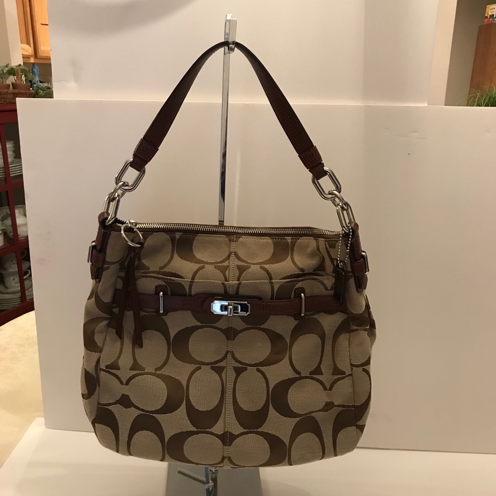Coach signature print shoulder bag